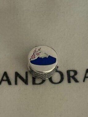 Pandora Japanese Cherry Blossoms Travel Exclusive Dangle Charm Pendant S925 ALE
